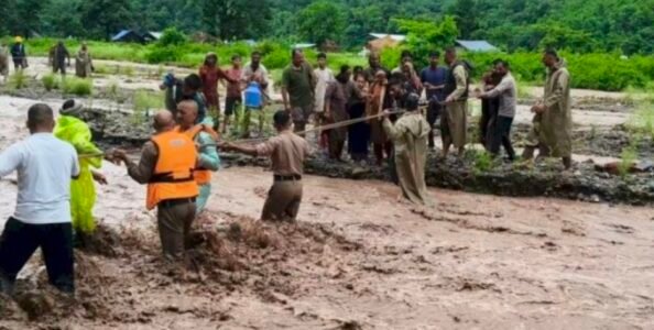 Heavy rain batters Sirmaur; 25 trapped in flash flood rescued, highways and roads hit