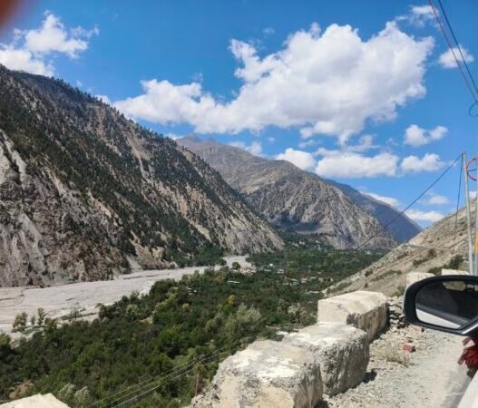 Satluj glaciers shrink by 97.6 sq km in two decades, raising concerns over hydropower and GLOF risks